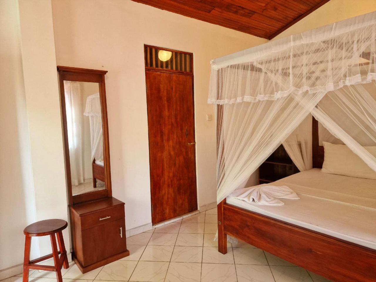 Panorama Beach Hotel Tangalle Zewnętrze zdjęcie
